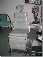 Opthalmologist chair